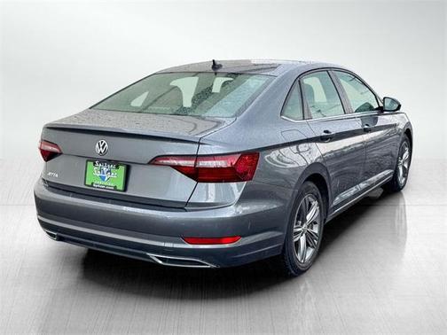 2021 Volkswagen Jetta 1.4T R-Line