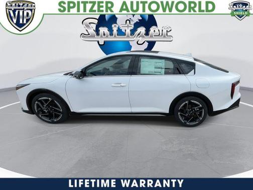 Snow White Pearl 2026 Kia K4 GT-LINE