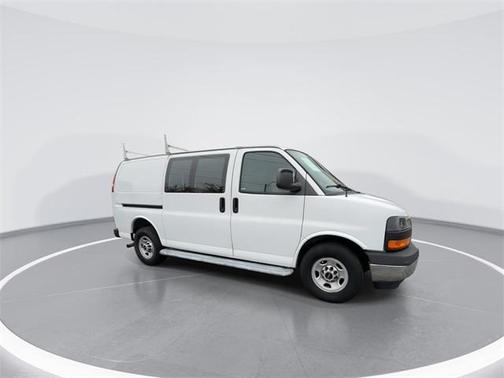 2017 GMC Savana 2500 Work Van