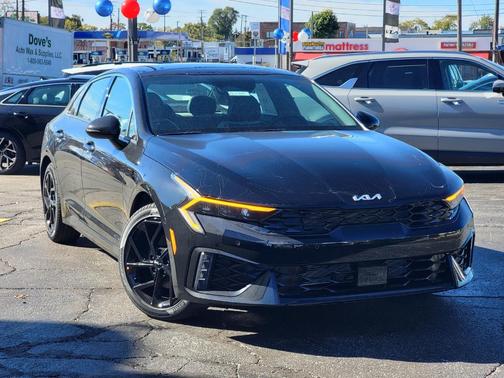 2026 Kia K5 GT-Line