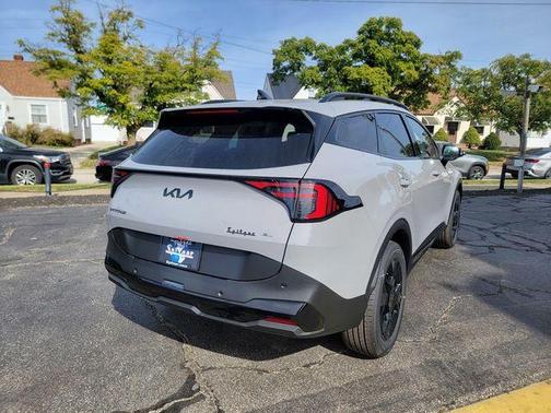 2026 Kia Sportage Hybrid X-Line