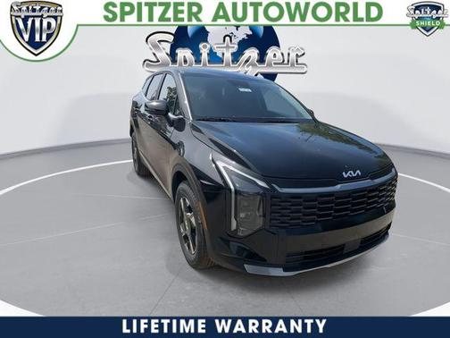 Ebony Black 2026 Kia Sportage LX