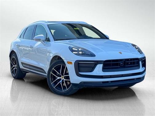 2023 Porsche Macan T