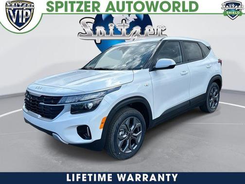 Snow White Pearl 2026 Kia Seltos LX