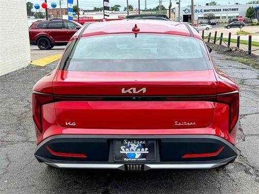 2025 Kia K4 EX