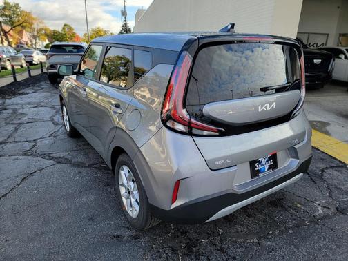 2025 Kia Soul LX