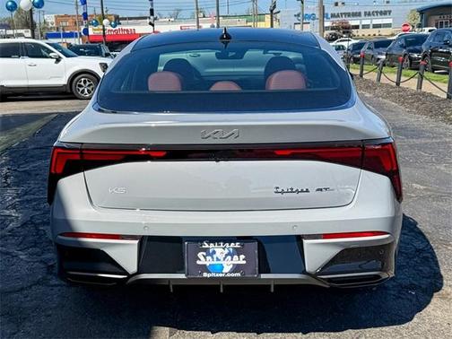 2025 Kia K5 GT-Line