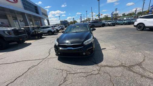 Aurora Black Pearl 2021 Kia Forte LXS