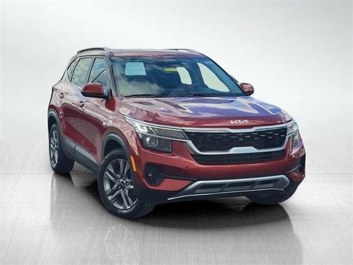 2023 Kia Seltos S