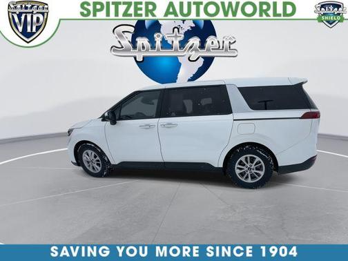 2023 Kia Carnival LX