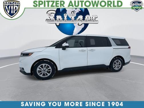 2023 Kia Carnival LX