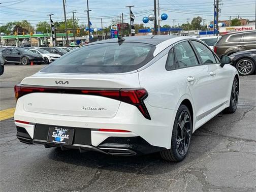 2025 Kia K5 GT-Line