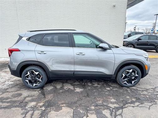 2025 Kia Seltos EX