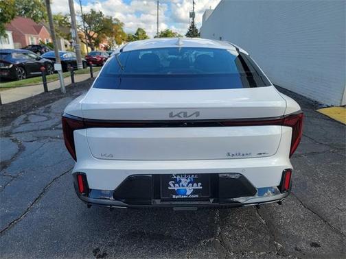 2025 Kia K4 GT-Line Turbo
