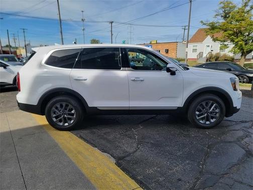 2025 Kia Telluride LX