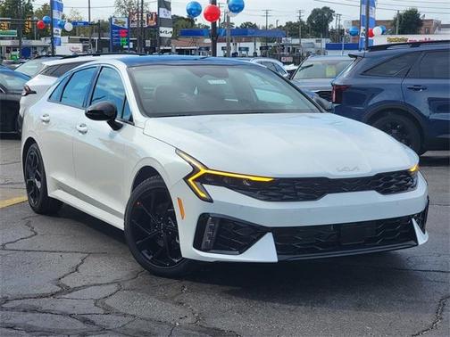 2026 Kia K5 GT-Line