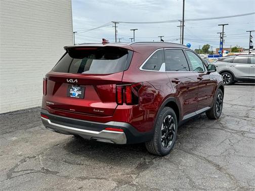 2025 Kia Sorento S