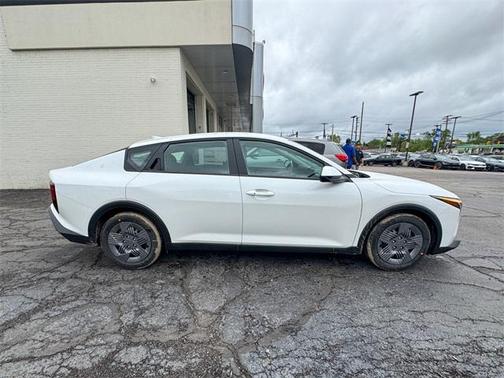 2025 Kia K4 LX