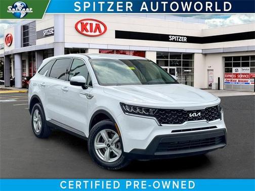 2022 Kia Sorento LX