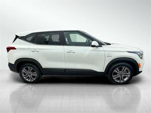 2022 Kia Seltos LX
