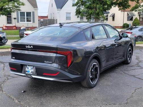 2025 Kia K4 EX