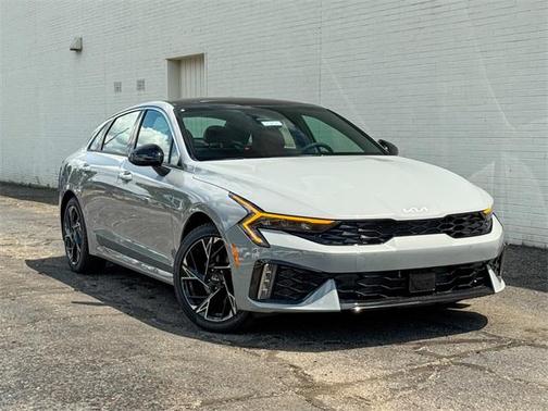 2025 Kia K5 GT-Line