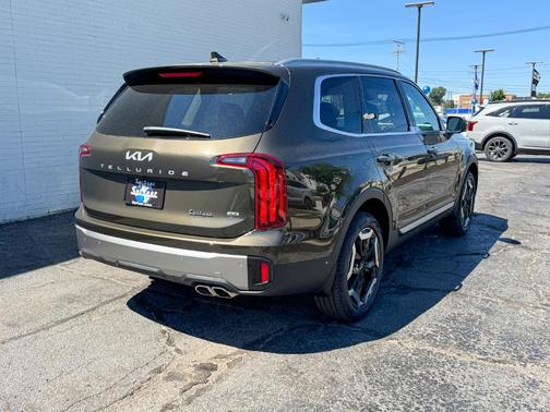 2025 Kia Telluride S
