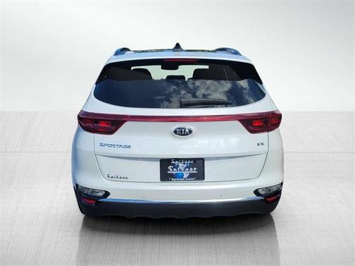 2022 Kia Sportage EX