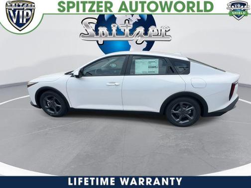 Snow White Pearl 2026 Kia K4 LXS