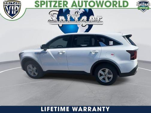 Glacial White Pearl 2026 Kia Sorento LX