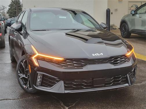 2025 Kia K5 GT-Line