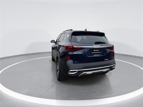 2022 Kia Seltos EX