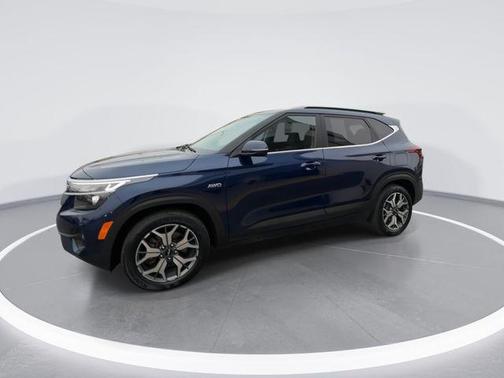 2022 Kia Seltos EX
