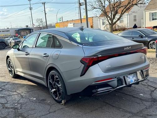 2025 Kia K5 GT-Line