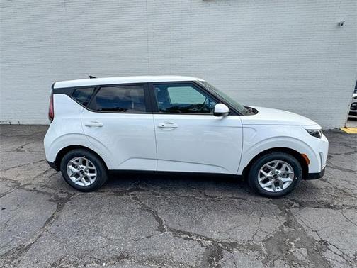 2025 Kia Soul S