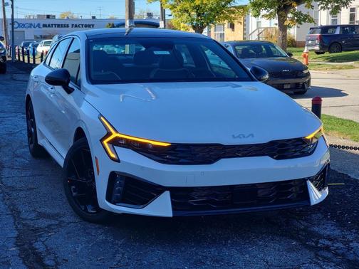 2026 Kia K5 GT-Line