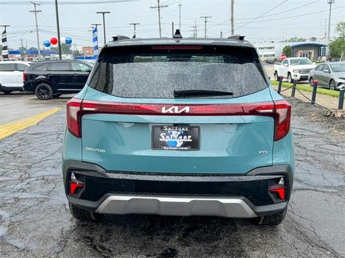 2025 Kia Seltos S