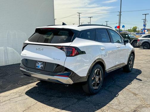 2026 Kia Sportage SX