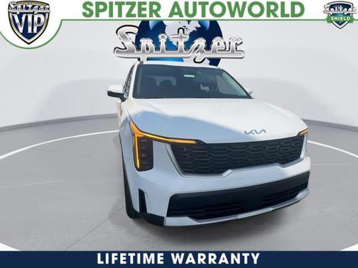 Glacial White Pearl 2026 Kia Sorento LX