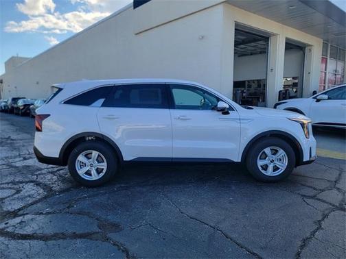 2026 Kia Sorento LX