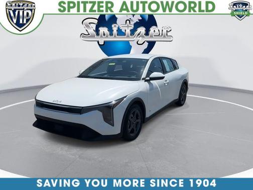 Snow White Pearl 2025 Kia K4