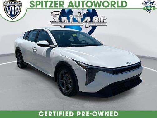 Snow White Pearl 2025 Kia K4