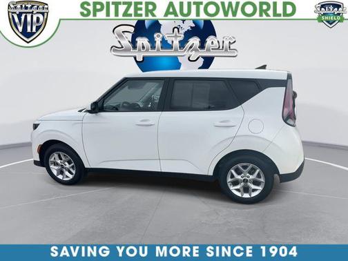 Snow White Pearl 2024 Kia Soul LX