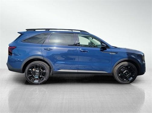 2024 Kia Sorento X-Line EX