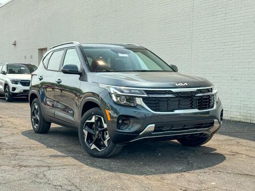 2025 Kia Seltos S