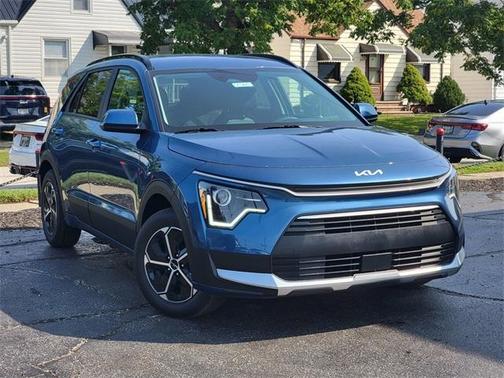 2025 Kia Niro EX