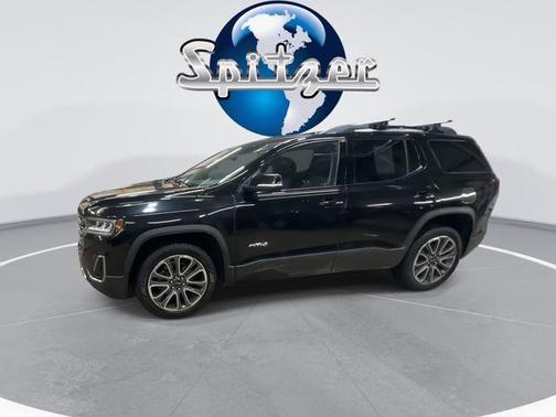 2020 GMC Acadia AT4