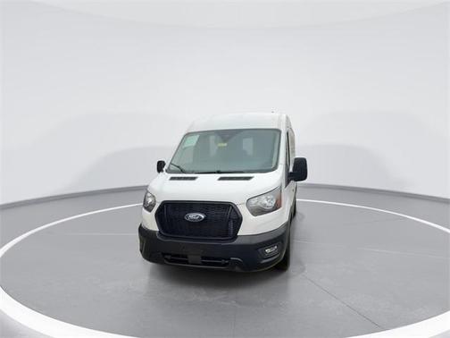 2022 Ford Transit-250 