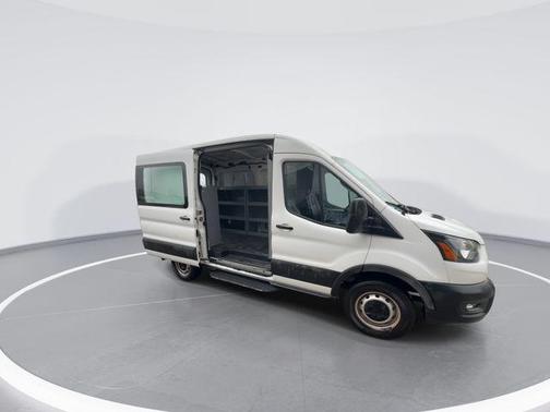 2022 Ford Transit-250 Base