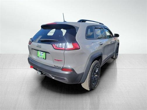 2022 Jeep Cherokee Trailhawk